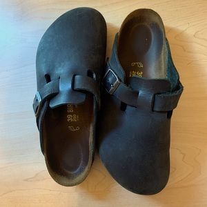 Black Birkenstock Boston Clogs - Size 39!